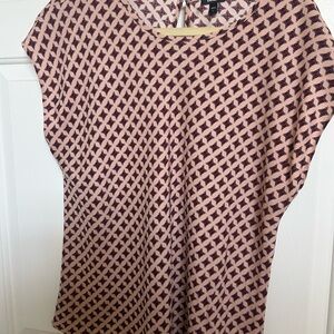 Express Pink and Black Diamond Pattern Blouse